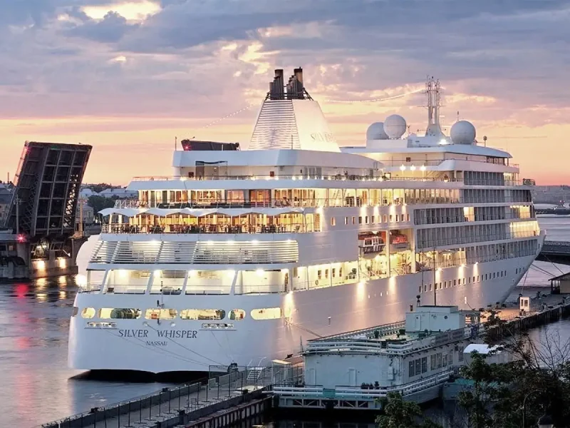 Silver Whisper лайнер в Санкт-Петербурге