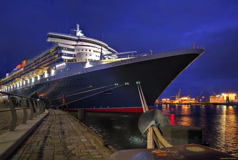 Корабль Queen Mary 2