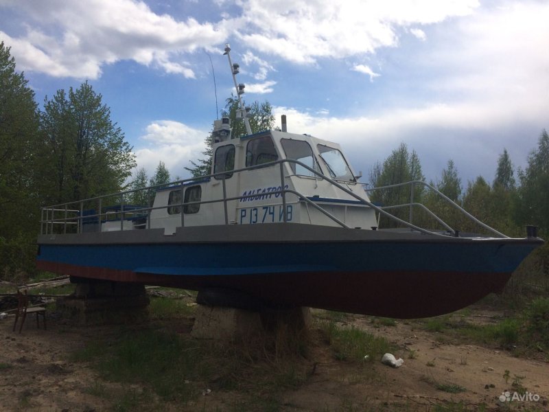 КС-100д катер водомет