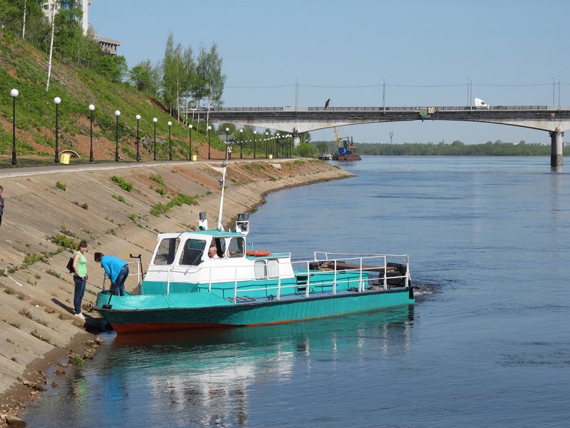 Катер КС-100д