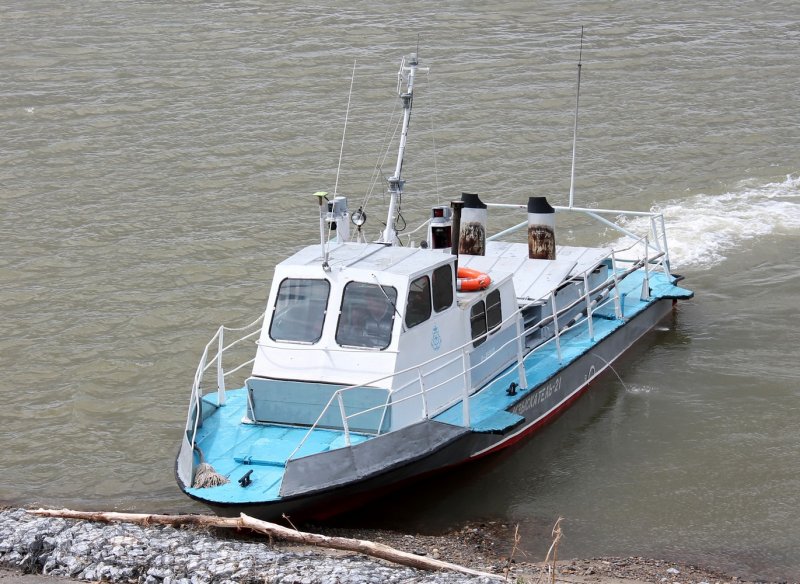 КС-100а катер водомет