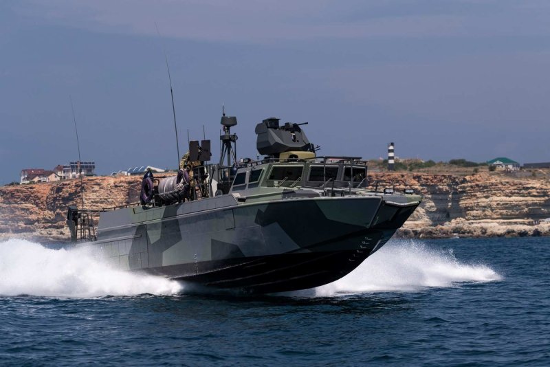Боевой катер БК-16