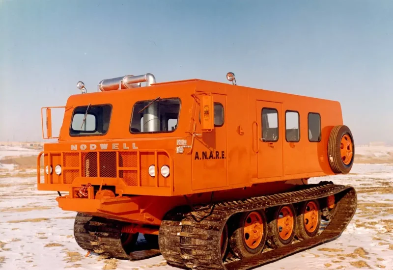 Урал на гусеницах 5920