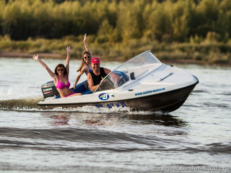 Моторная лодка bester-400