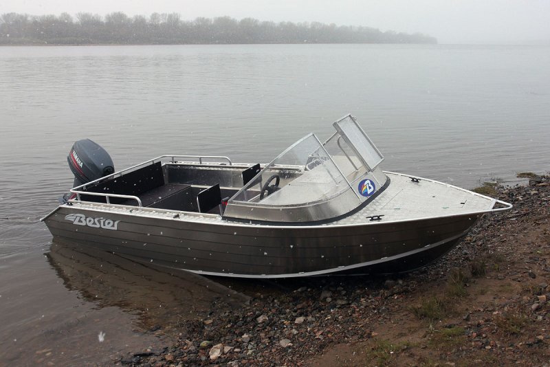 Алюминиевая мотолодка Бестер-450