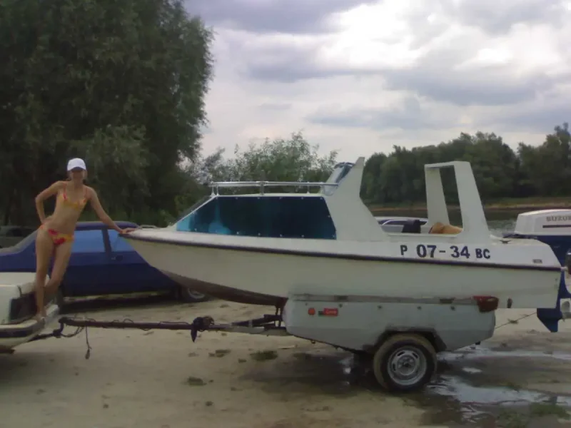 Albacore 470 с тентом