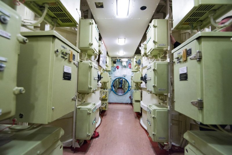 Внутри подводной лодки u-4712