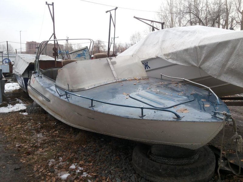 Катер Амур 550