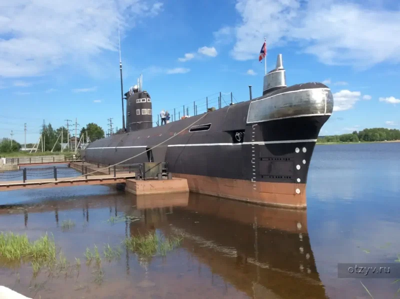 Подводная лодка "Кронштадт" проекта 677 "Лада"
