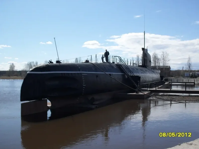 Парк Победы Вологда подводная лодка