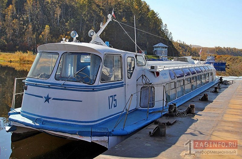 Теплоход Заря Видогощи