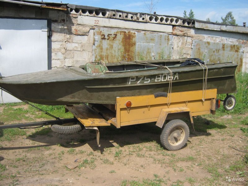 Моторная лодка Вега