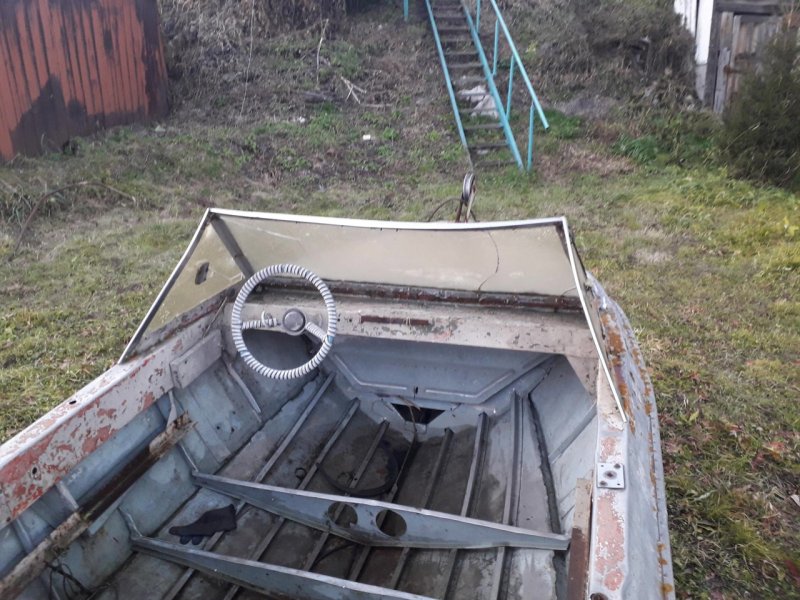 Казанка 2м с каютой