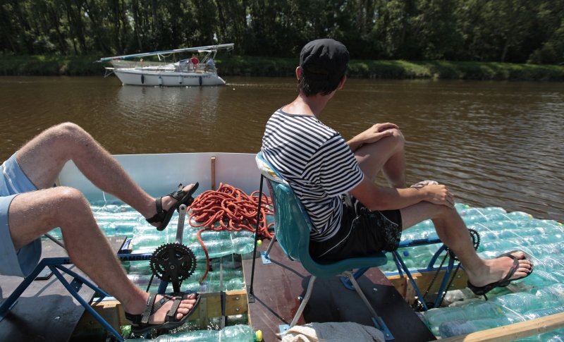 Плот с педалями