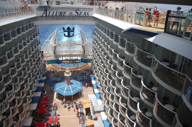 Oasis of the Seas в Венеции