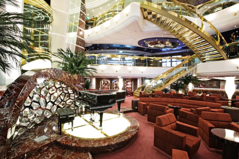 Лайнер MSC splendida