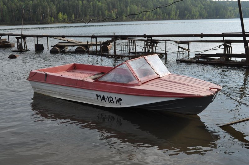 Моторная лодка Казанка 5м2