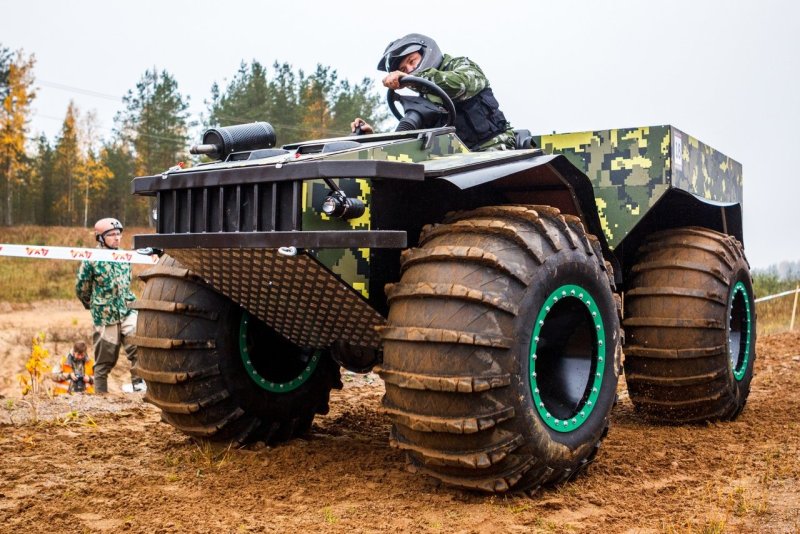 Болотоход Аврора 4х4