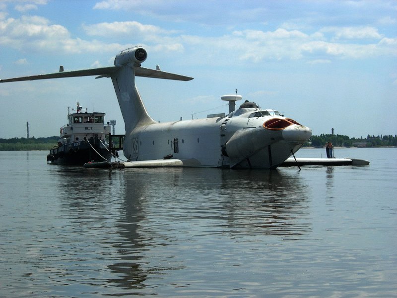 Экраноплан Алексеев см-8