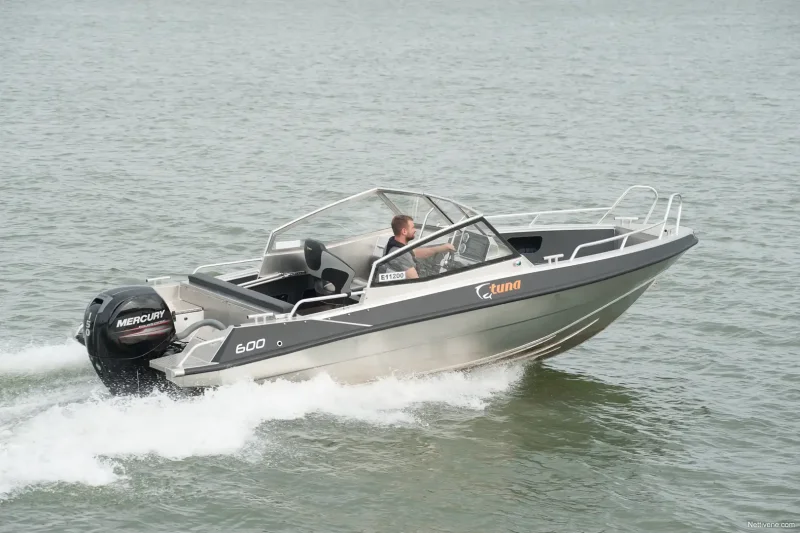 Ums Tuna 865