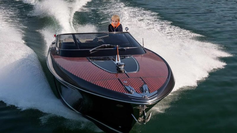 Итальянские лодки Riva