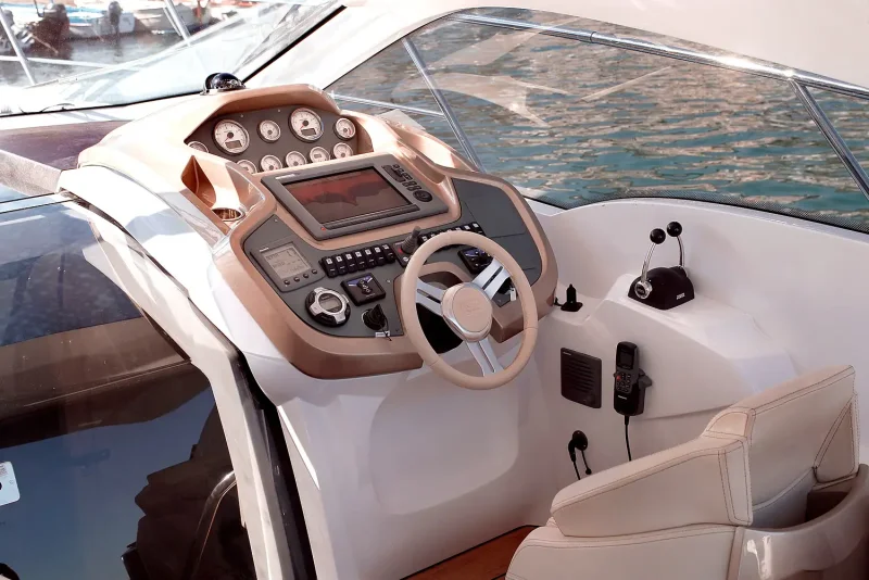 Яхта Sessa c35ht