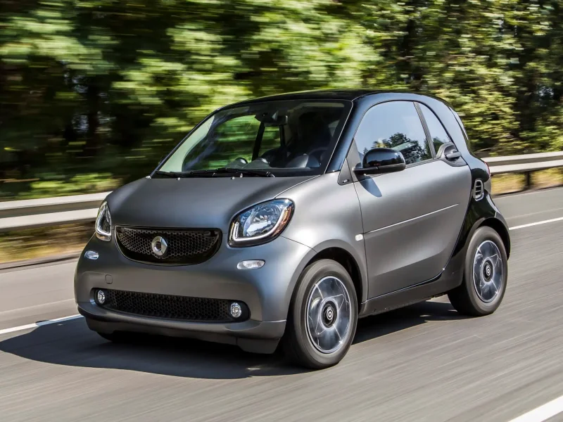 Машина Smart Fortwo