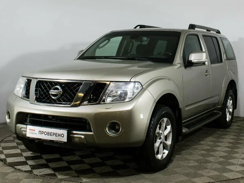 Nissan Pathfinder III 2014