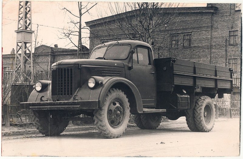 Урал 355