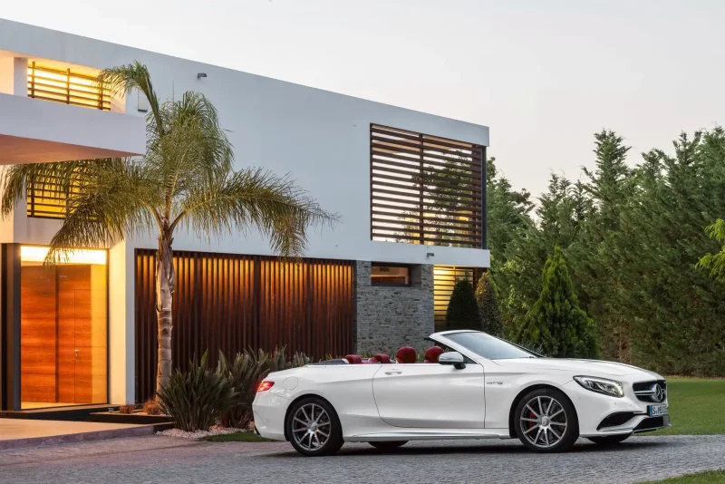 Aston Martin one 77q