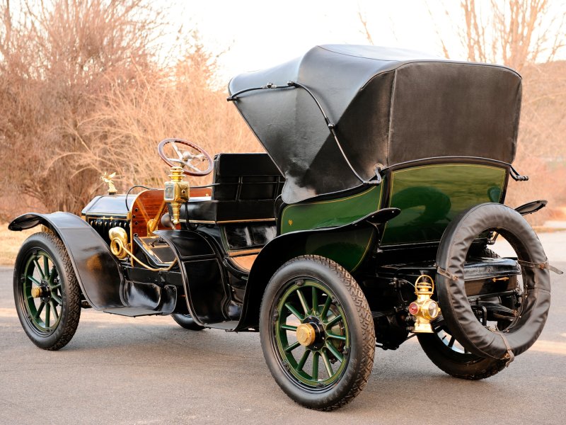 Автомобиль Олдс 1910