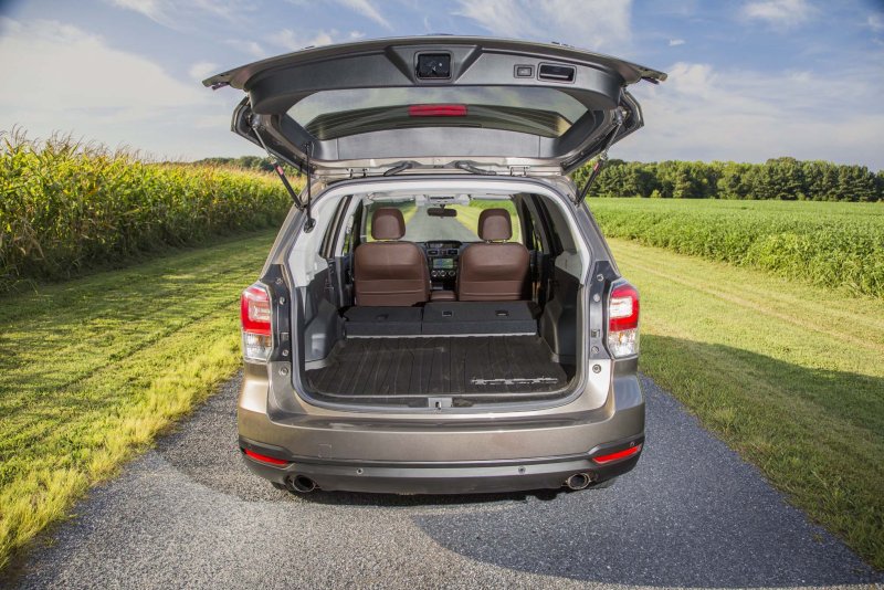 Subaru Forester 2017 багажник