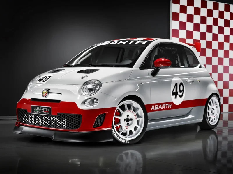 Abarth машина 500