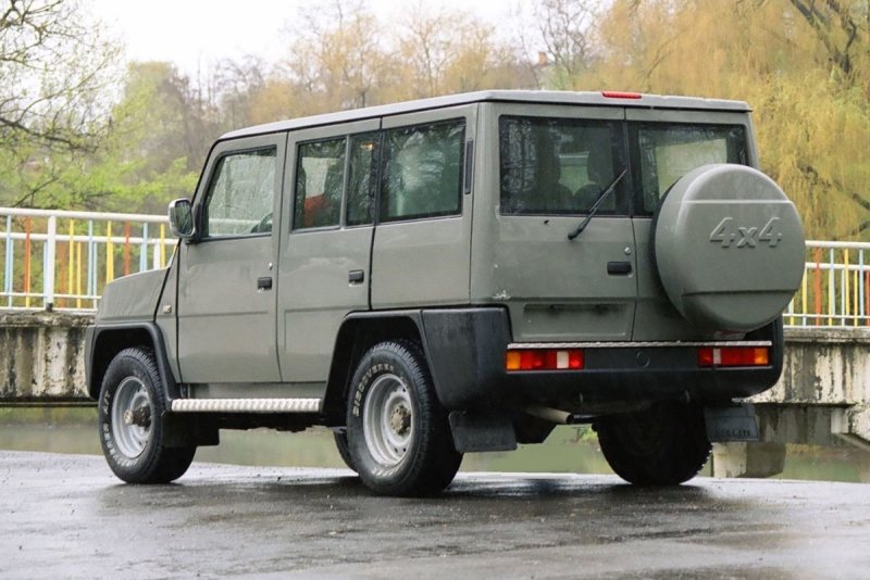 Автомобиль ковбой Дервейс 3131