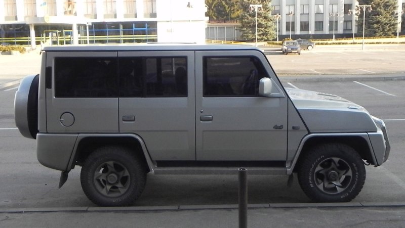 Автомобиль ковбой Дервейс 3131
