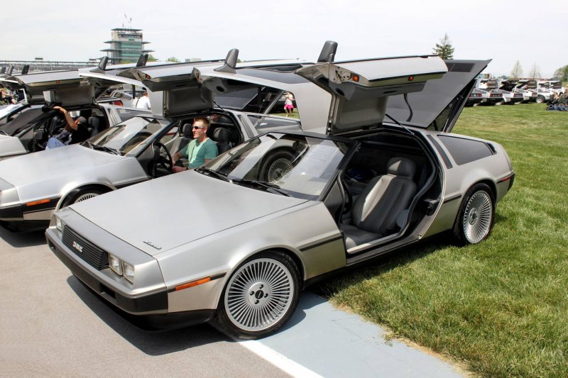 GMC DELOREAN