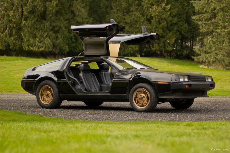 DMC DELOREAN