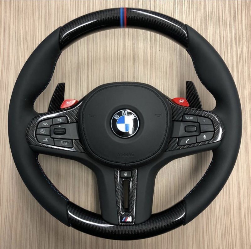 Руль BMW m5 f90 CS