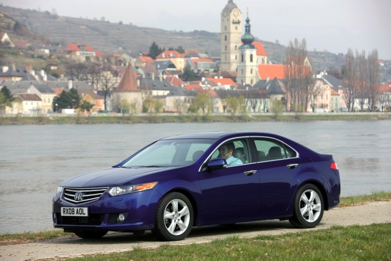 Honda Accord 2015 гибрид
