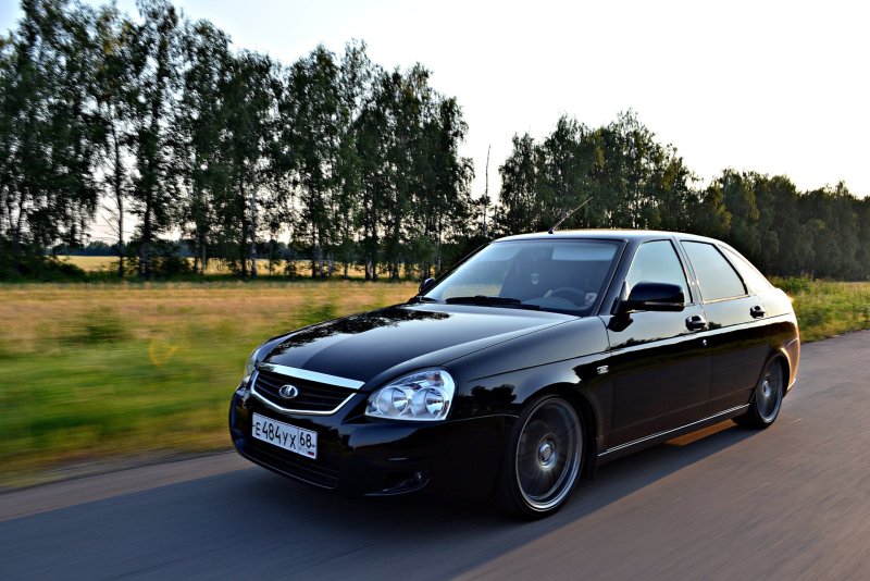 Lada Priora хэтчбек Lada Priora