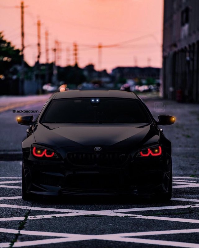 Lamborghini Aventador спорткар