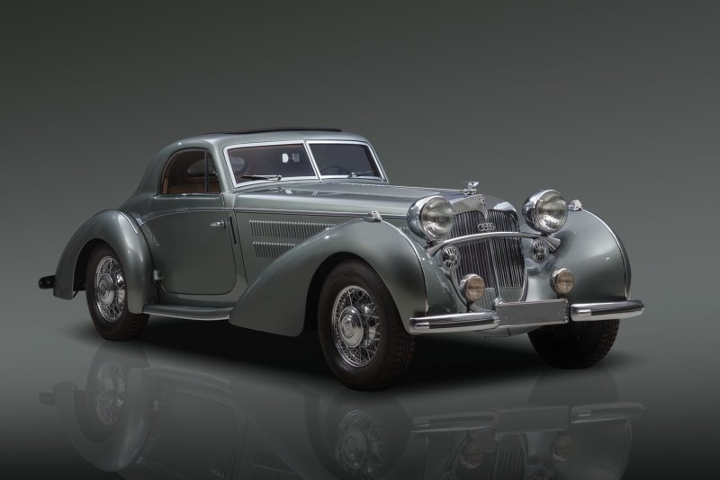Audi Horch 853