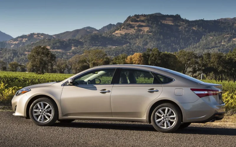 Toyota Avalon 2005
