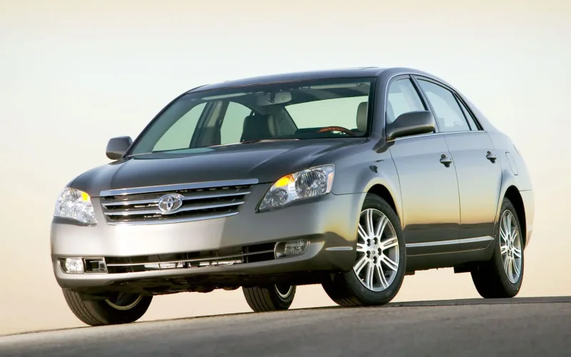 Toyota Avalon 2005