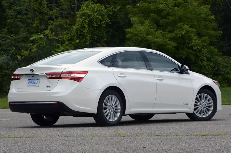 Toyota Avalon 2015 Hybrid