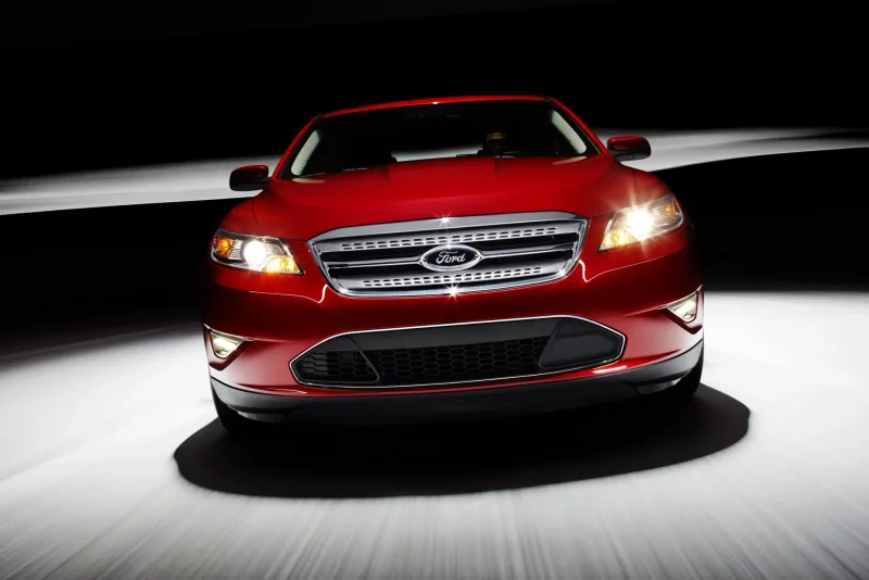 Ford Taurus 2018