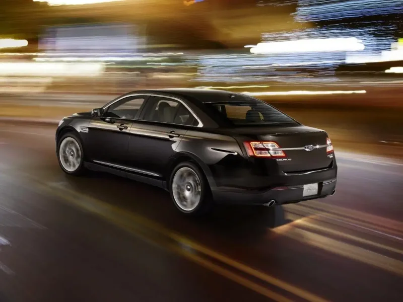 Ford Taurus 2013