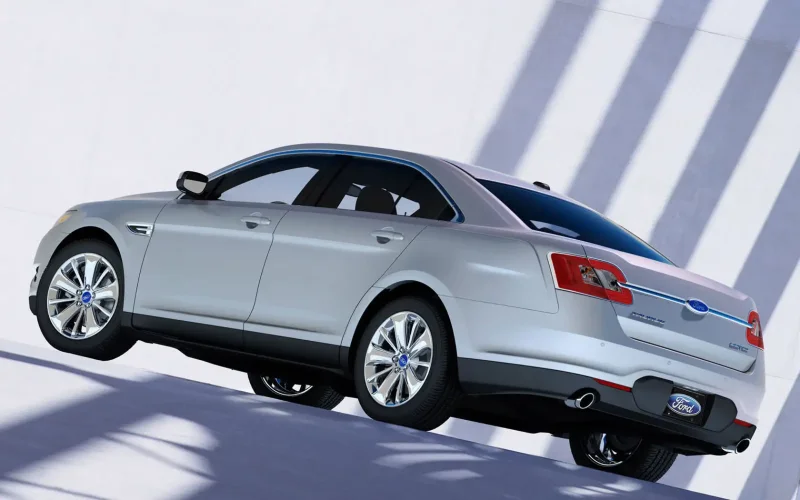 Ford Taurus 6