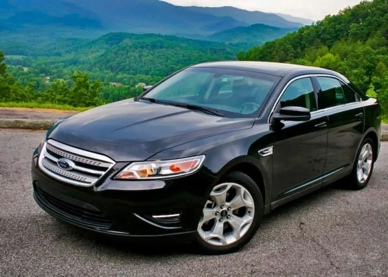 Ford Taurus 5