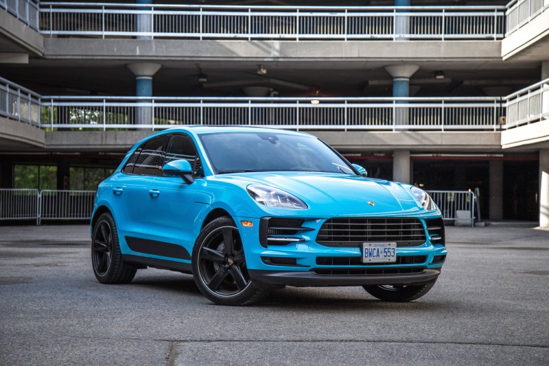 Porsche Macan Turbo s 2022